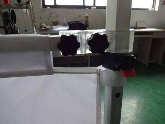 หลังคาโครงเหล็กโพลีเอสเตอร์ 600D 10x10 ป๊อปอัพเต็นท์งานแสดงสินค้ากระโจมกลางแจ้ง