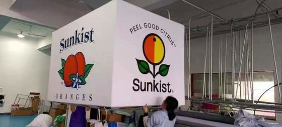 6ft 8ft พิมพ์ด้านล่าง Pop Up Exhibition Stand Design ป้ายแขวนสำหรับงานนิทรรศการ