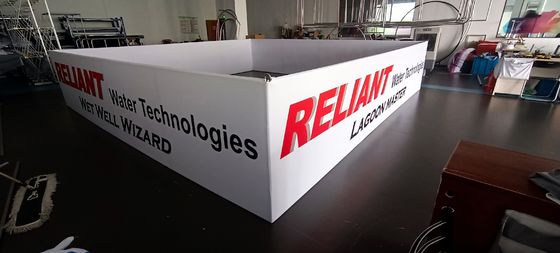 6ft 8ft พิมพ์ด้านล่าง Pop Up Exhibition Stand Design ป้ายแขวนสำหรับงานนิทรรศการ